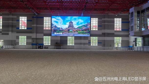 上?？萍简?qū)動(dòng)下的單色LED顯示屏工廠發(fā)展探析